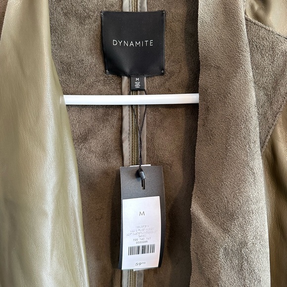 Blazer - Picture 2 of 3